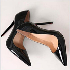 Shoe